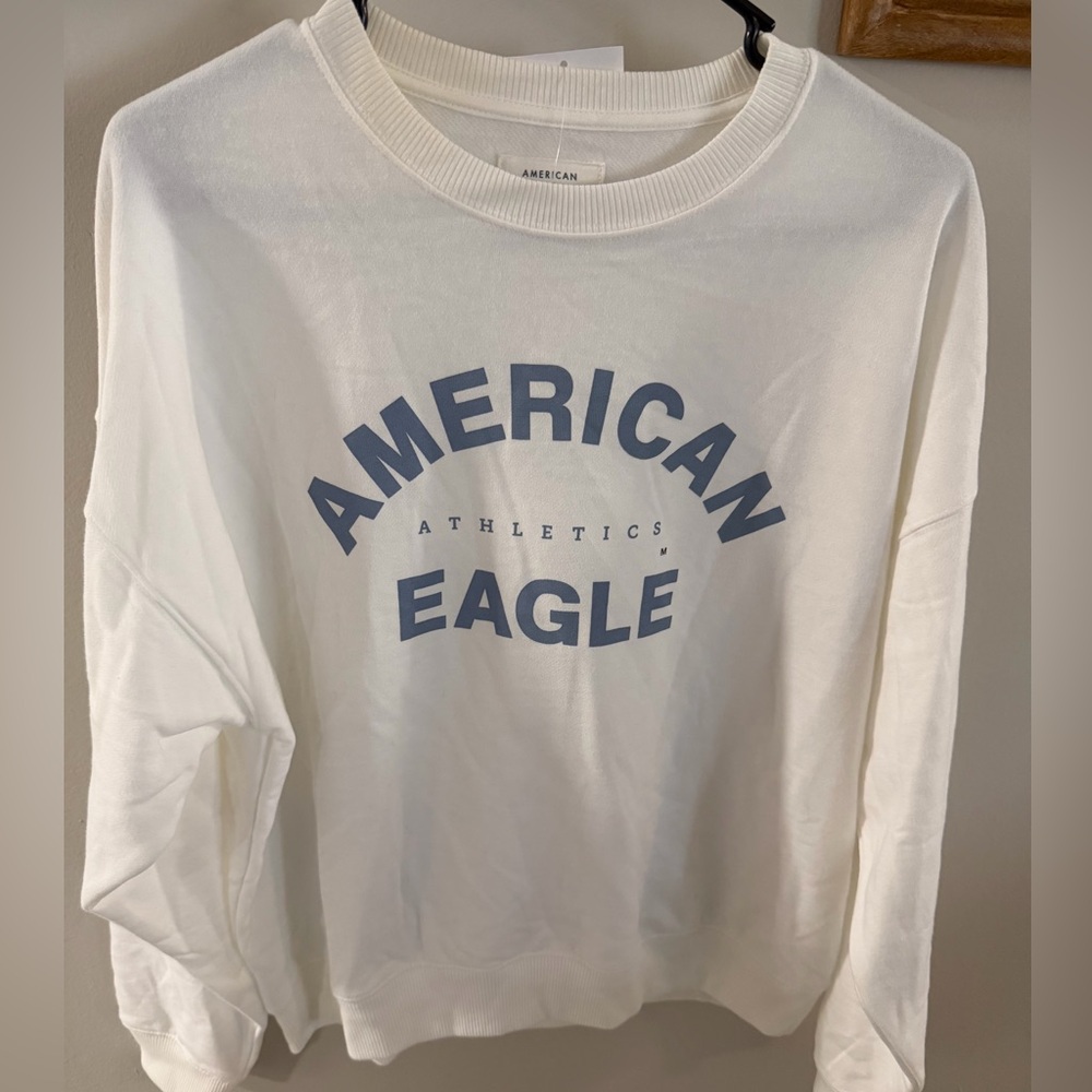American Eagle Oversized White Sweatshirt Womens